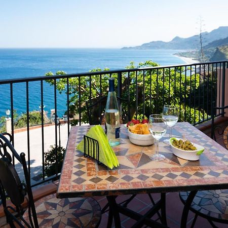 Casa Belvedere Riviera Taormina Sant'Alessio Siculo Exterior photo